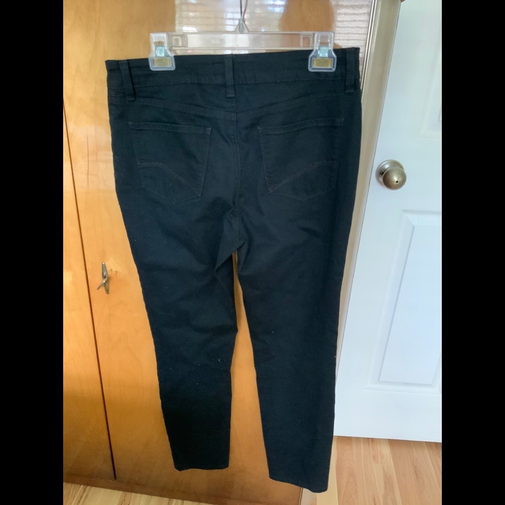 Jeans - Picture 2 of 4